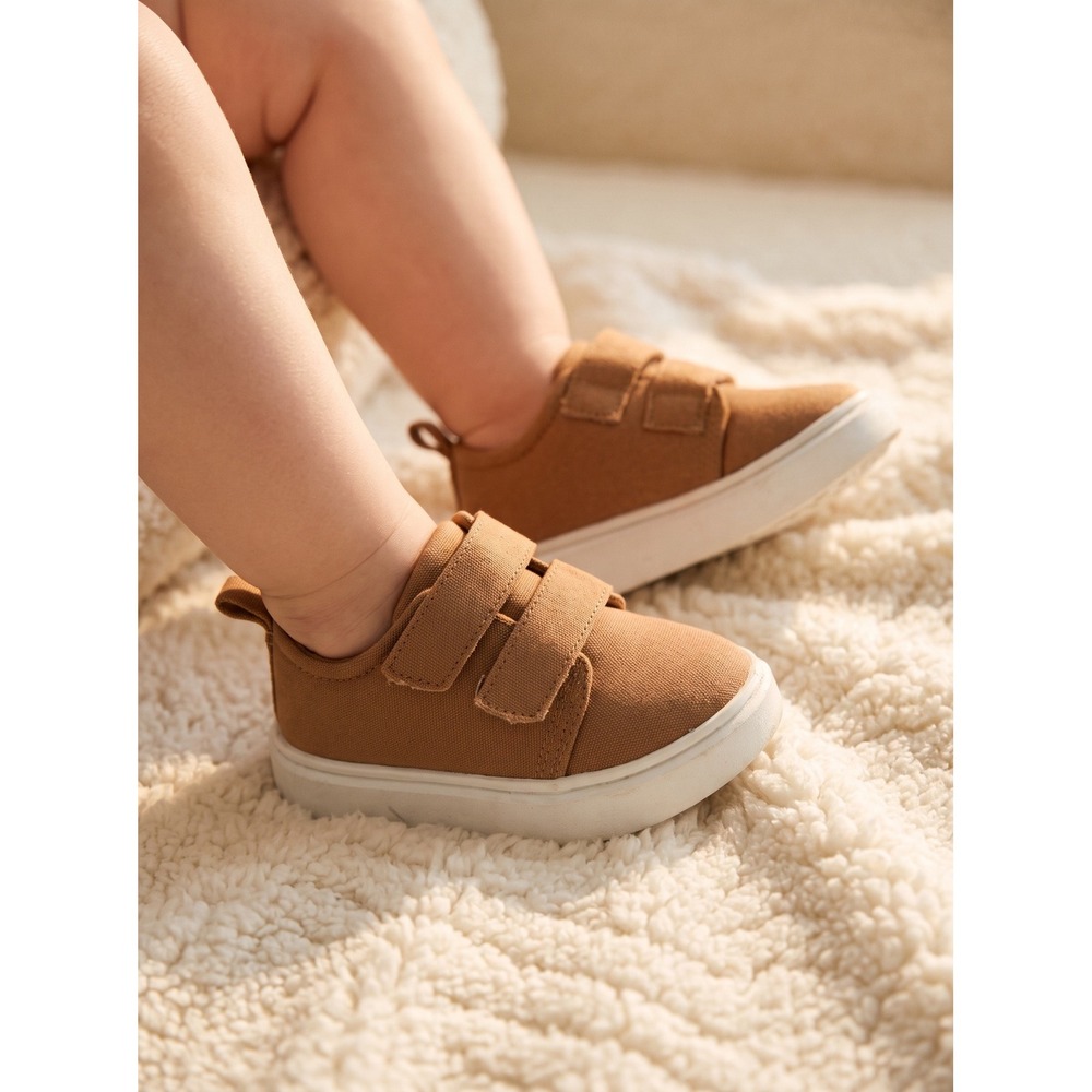 Gerber Toddler Boys Brown Canvas Hook and Loop Sneakers Size 4